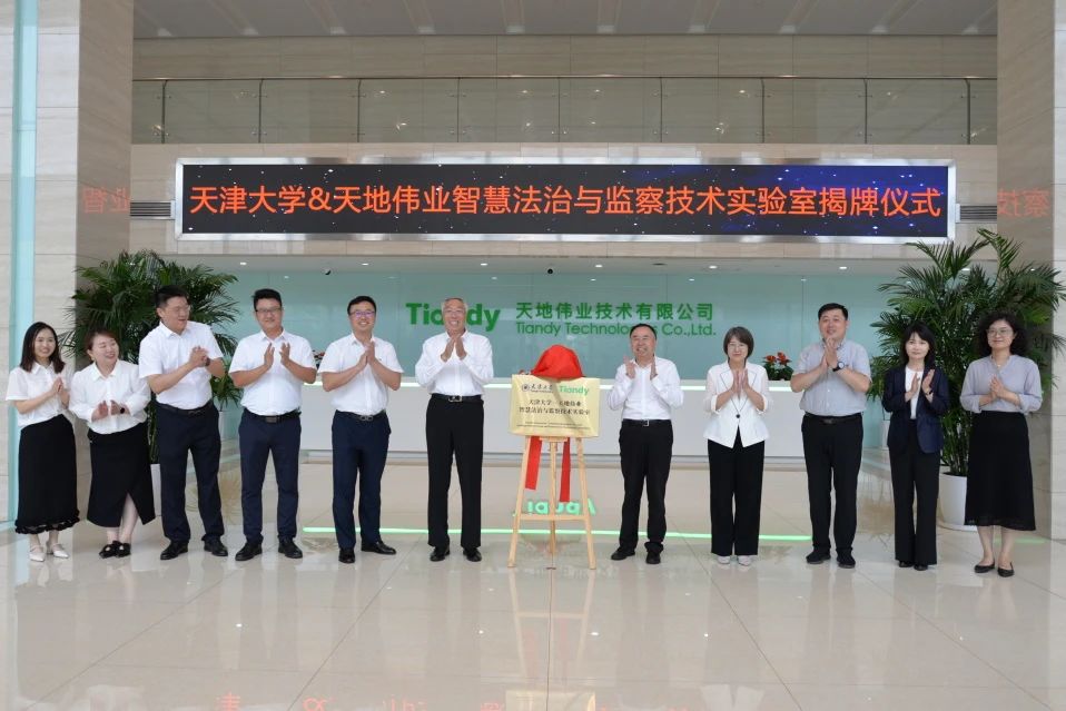 3-250PQ4555M50 008PG国际(中国区)-官方网站
